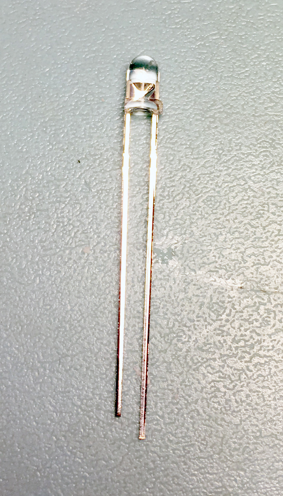 3mmの砲弾タイプのLED